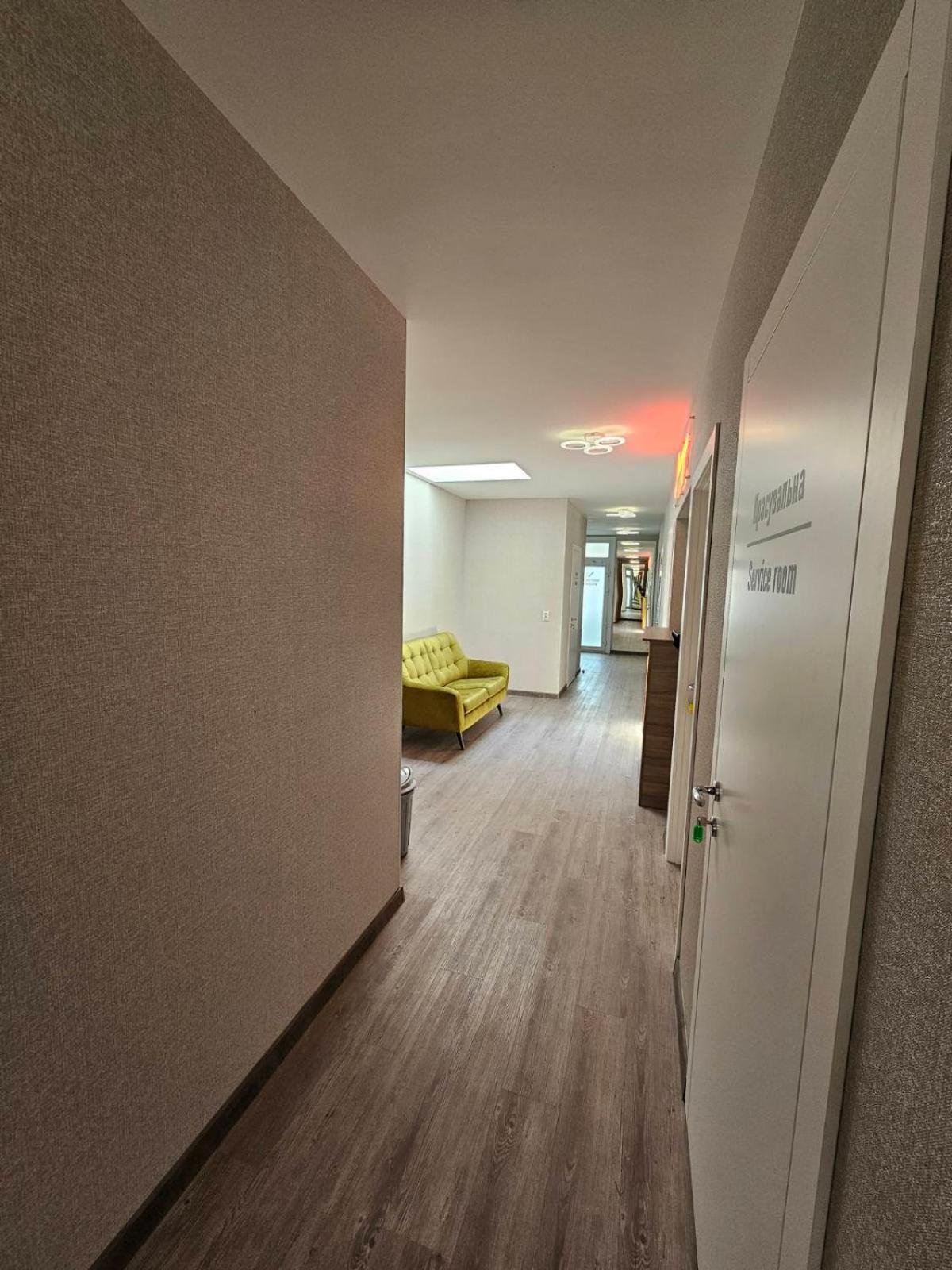 Hotel Mansarda Iris Kiev Esterno foto